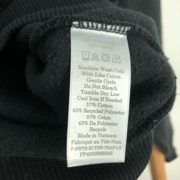 Everlane Cropped Black Crewneck Sweatshirt - Picture 4 of 4